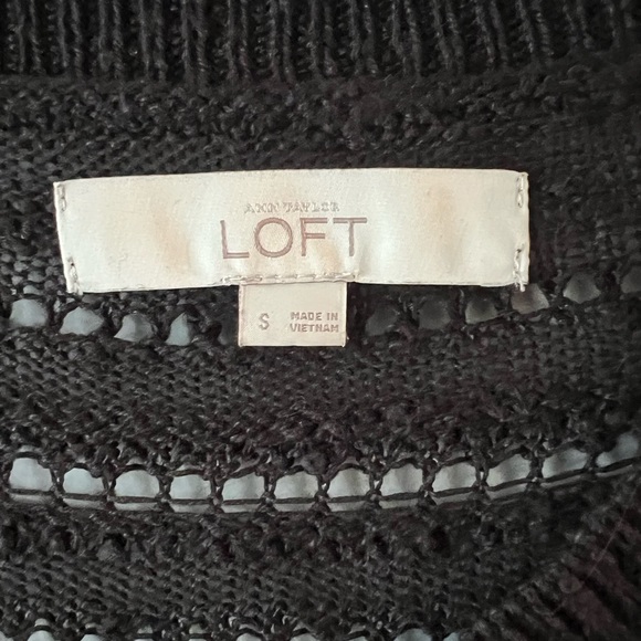 Black long sleeve loft sweater - Picture 2 of 3
